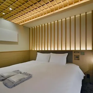 3* Otel Hillarys Akasaka